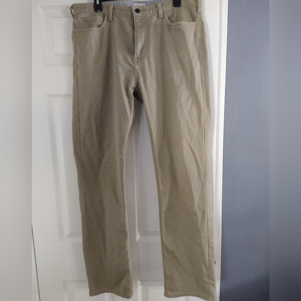 Dockers 36x34 tan straight fit pants